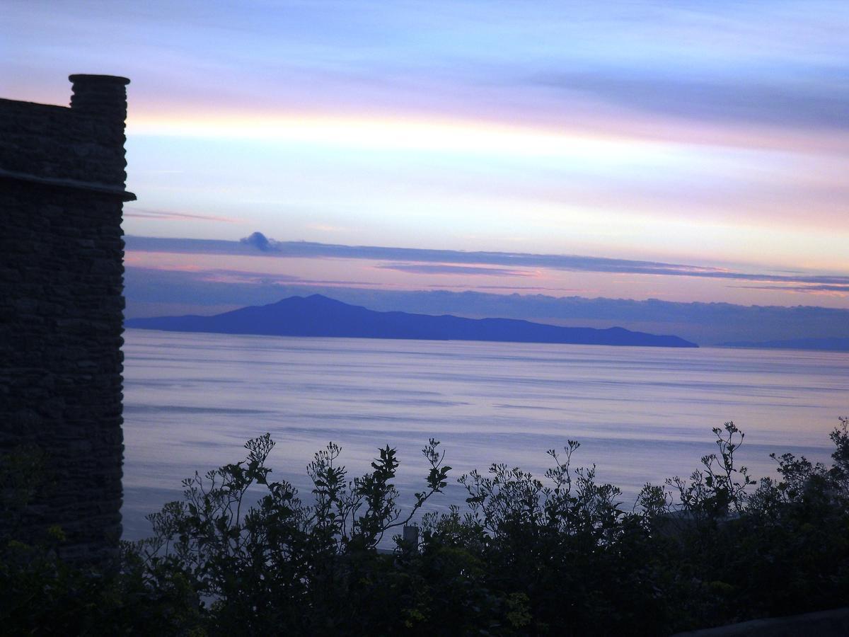 Aegean Castle Andros - Adults Only Aparthotel Agia Eleousa Luaran gambar
